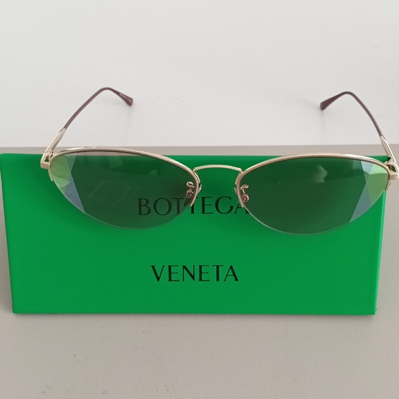 NWT BV0245s 003 Gold Pink - Picture 3 of 13